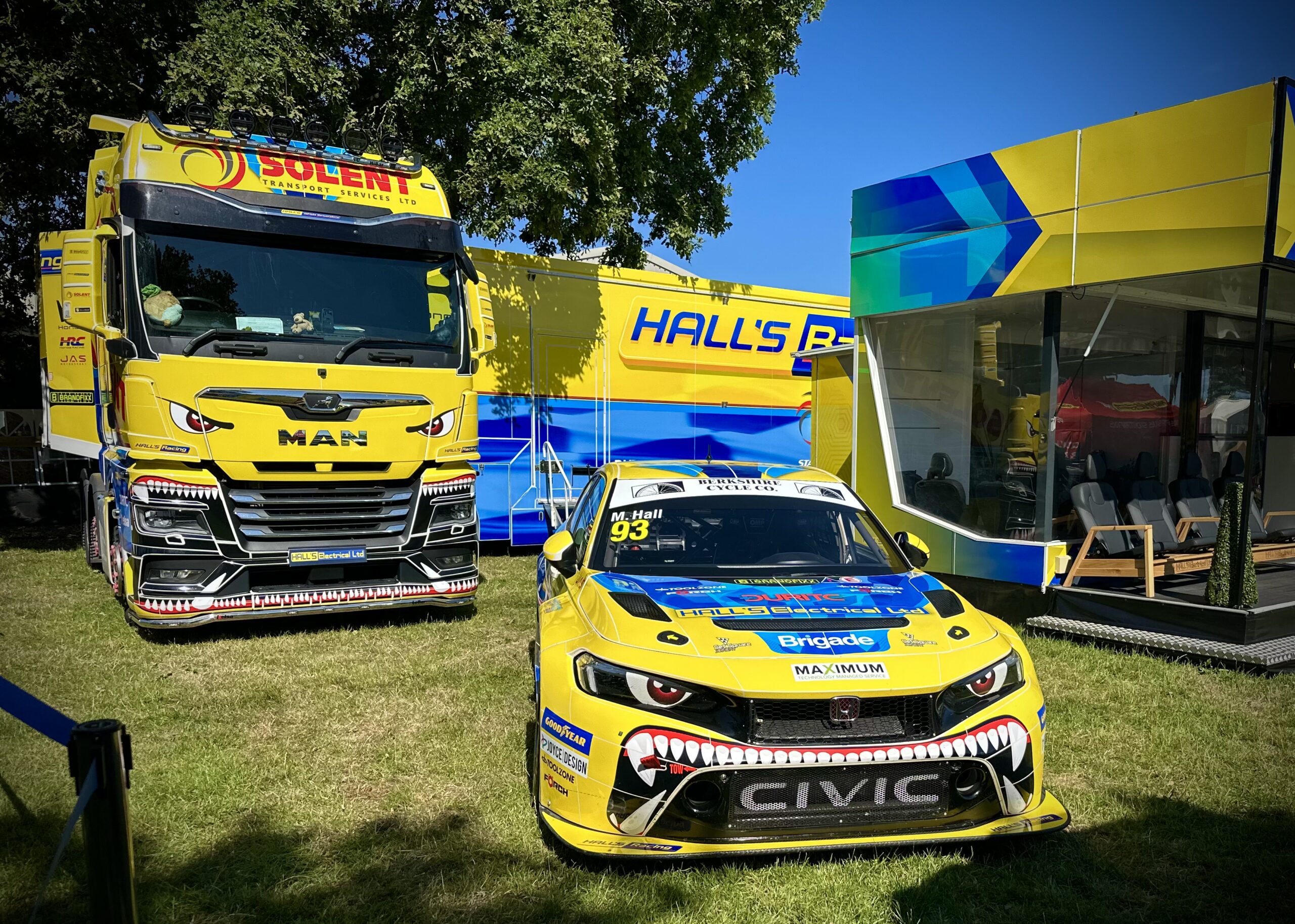 Race car & lorry